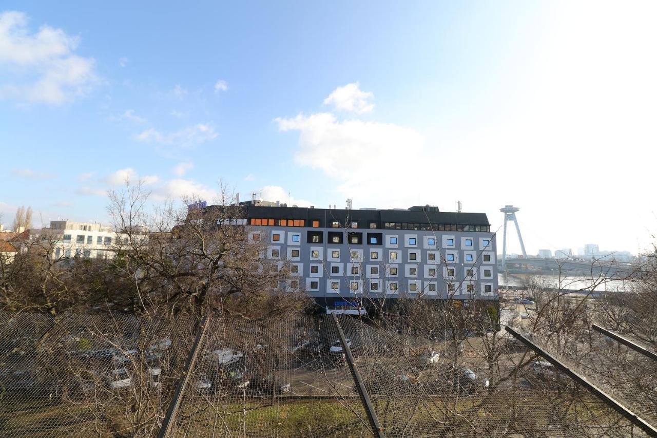 Apartment Hviezdko Братислава Екстериор снимка