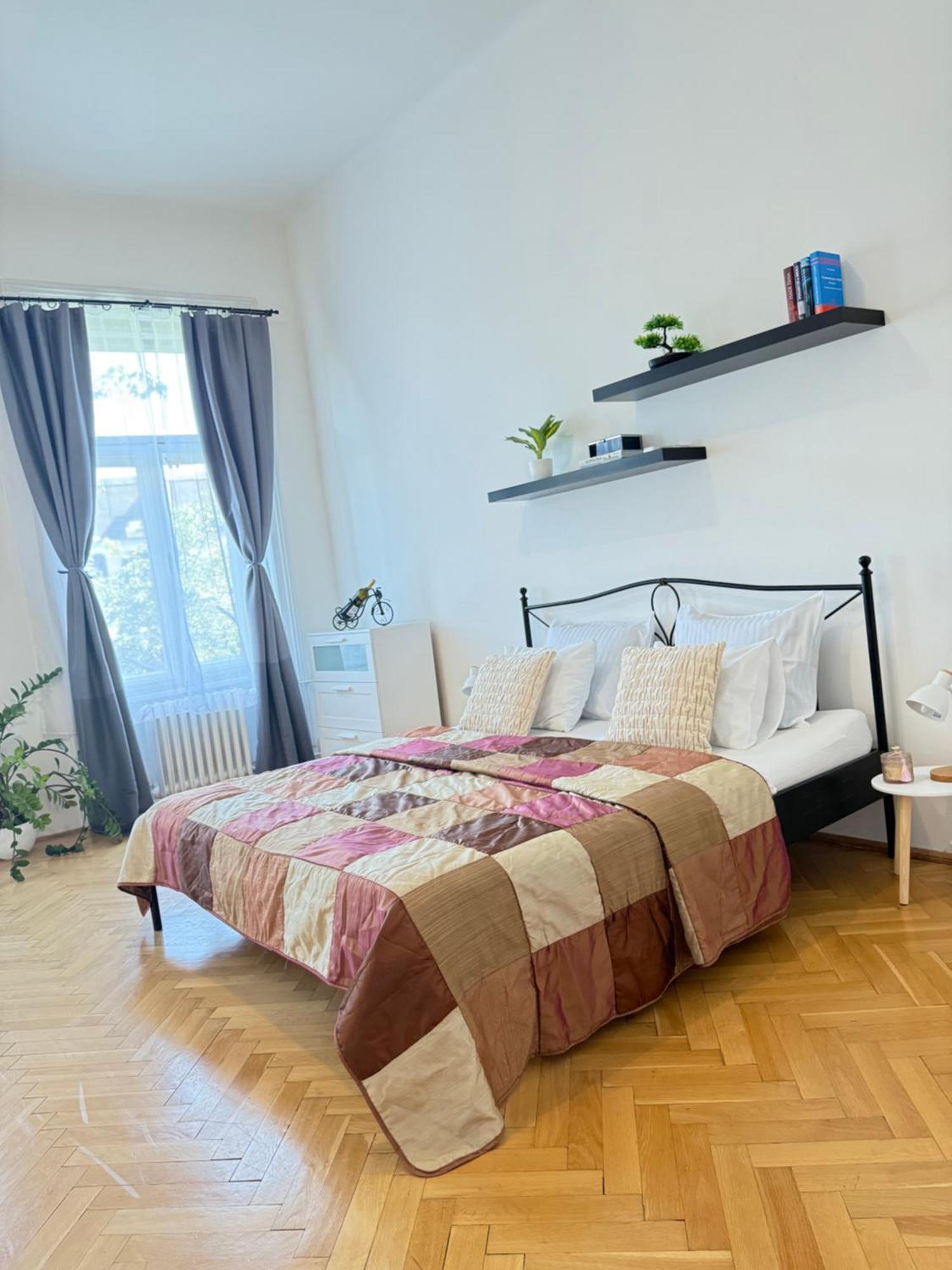 Apartment Hviezdko Братислава Екстериор снимка